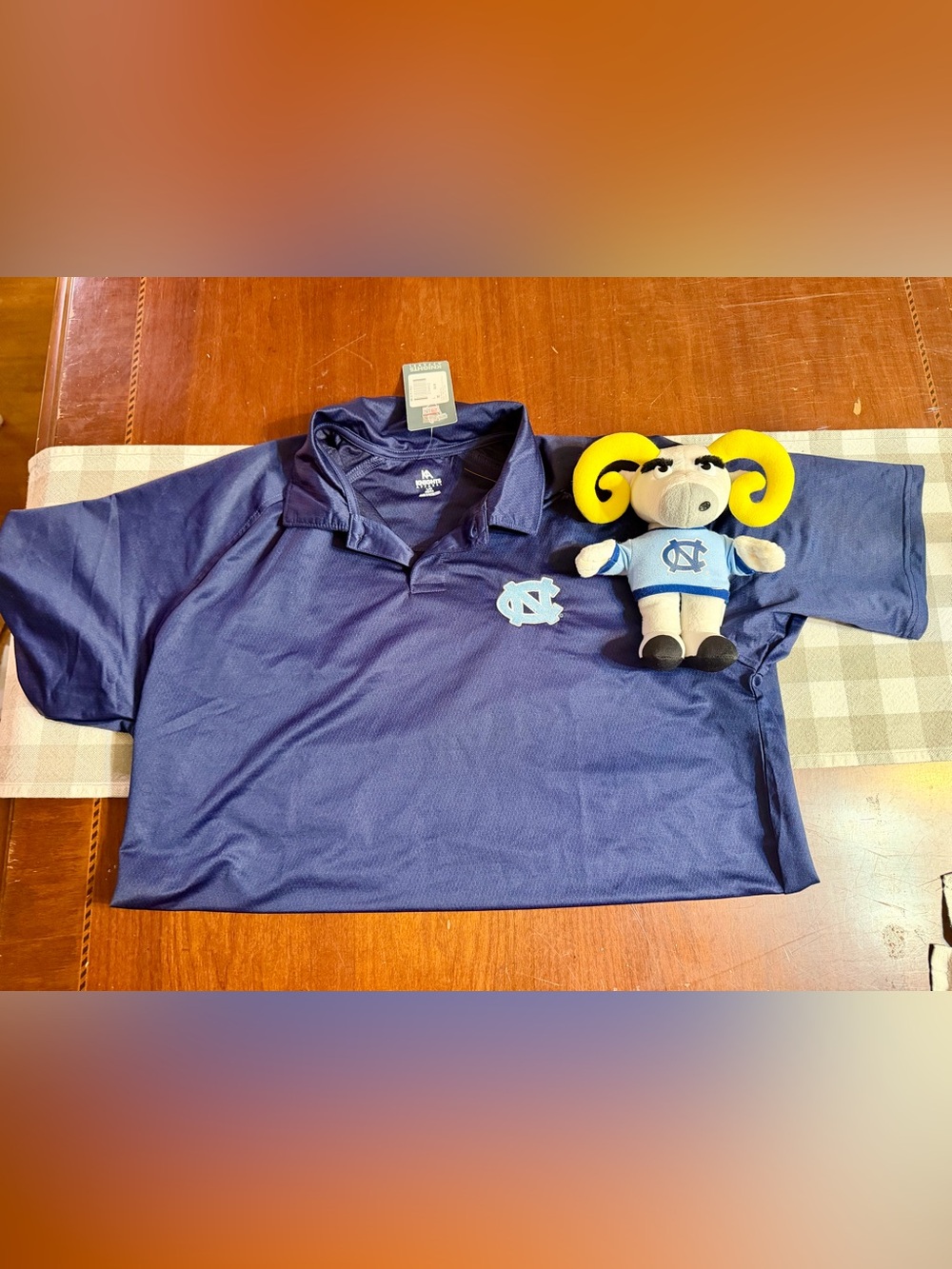 Title:
NWT UNC Tar Heels Polo Shirt Mens L Navy Knights Apparel Performance Go